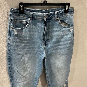 American eagle Curvy Mom jeans